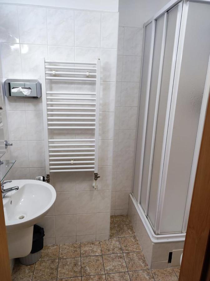 Hotel Jaskovska Krcma Horni Terlicko Luaran gambar