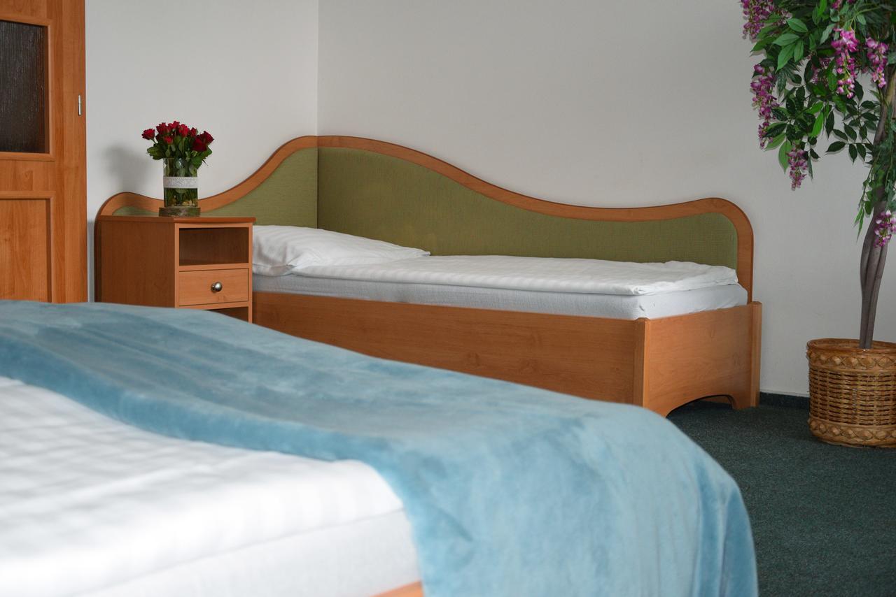Hotel Jaskovska Krcma Horni Terlicko Luaran gambar